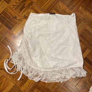 PrettyLittleThing White Asymmetrical Lace Skirt